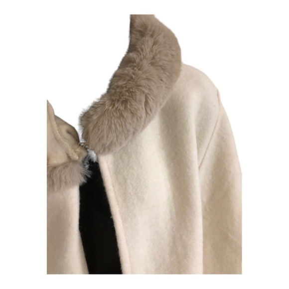 Gorgeous faux fur trim cream ecru belted‎ cape coat topper size S/M new - Picture 11 of 17